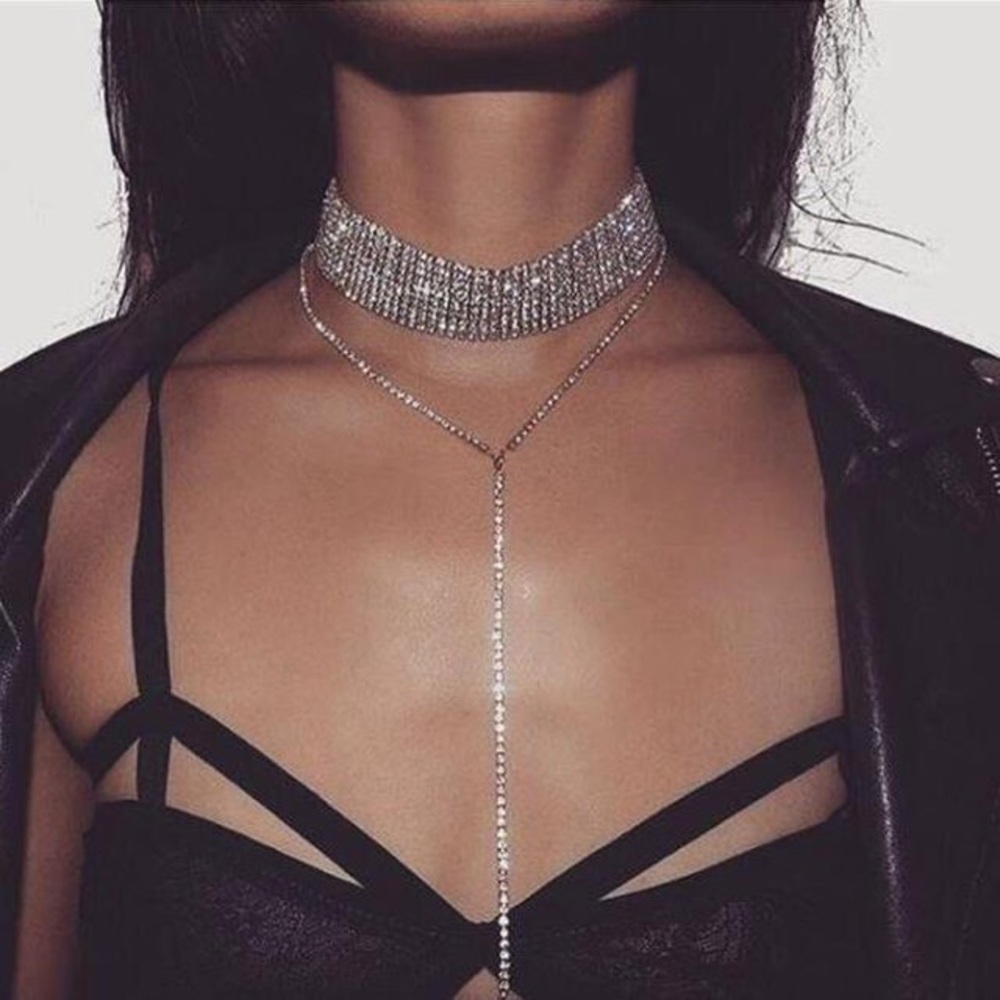 New Rhinestone silver choker & tassel necklace